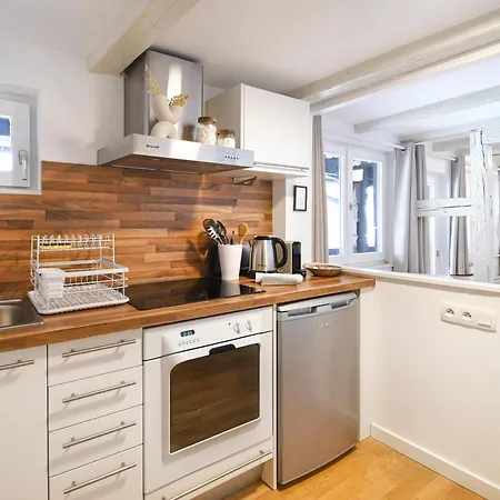 Апартаменты Cigogne Doree - Centre Historique